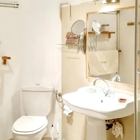 Maison De 9 Chambres A Centuri Avec Magnifique Vue Sur La Mer Jardin Amenage Et Wifi A 15 Km De La Plage *